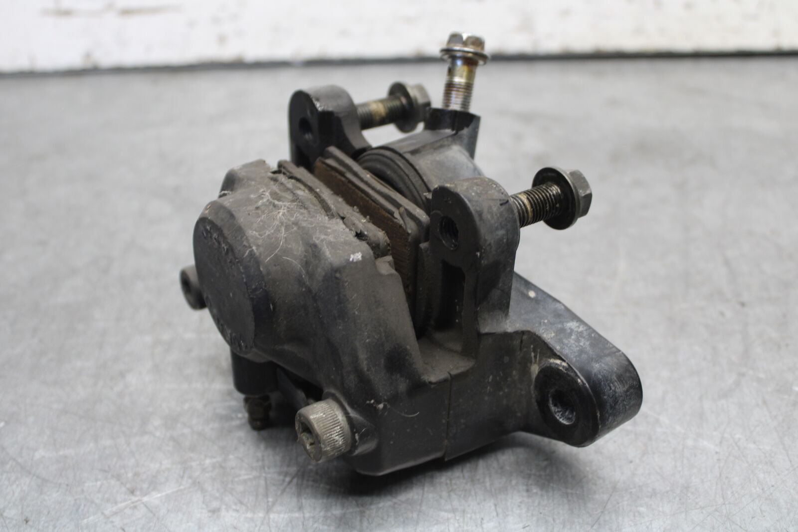 85-86 SUZUKI MADURA 1200 REAR BACK BRAKE CALIPER BB691