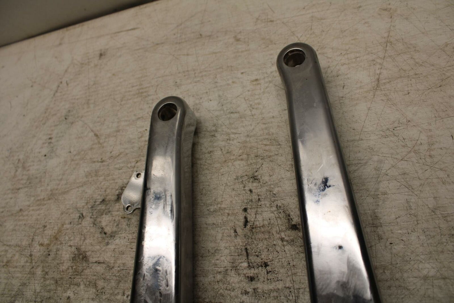 06-07 SUZUKI BOULEVARD S40 REAR BACK FENDER SUPPORT FRAME SUBFRAME BB375