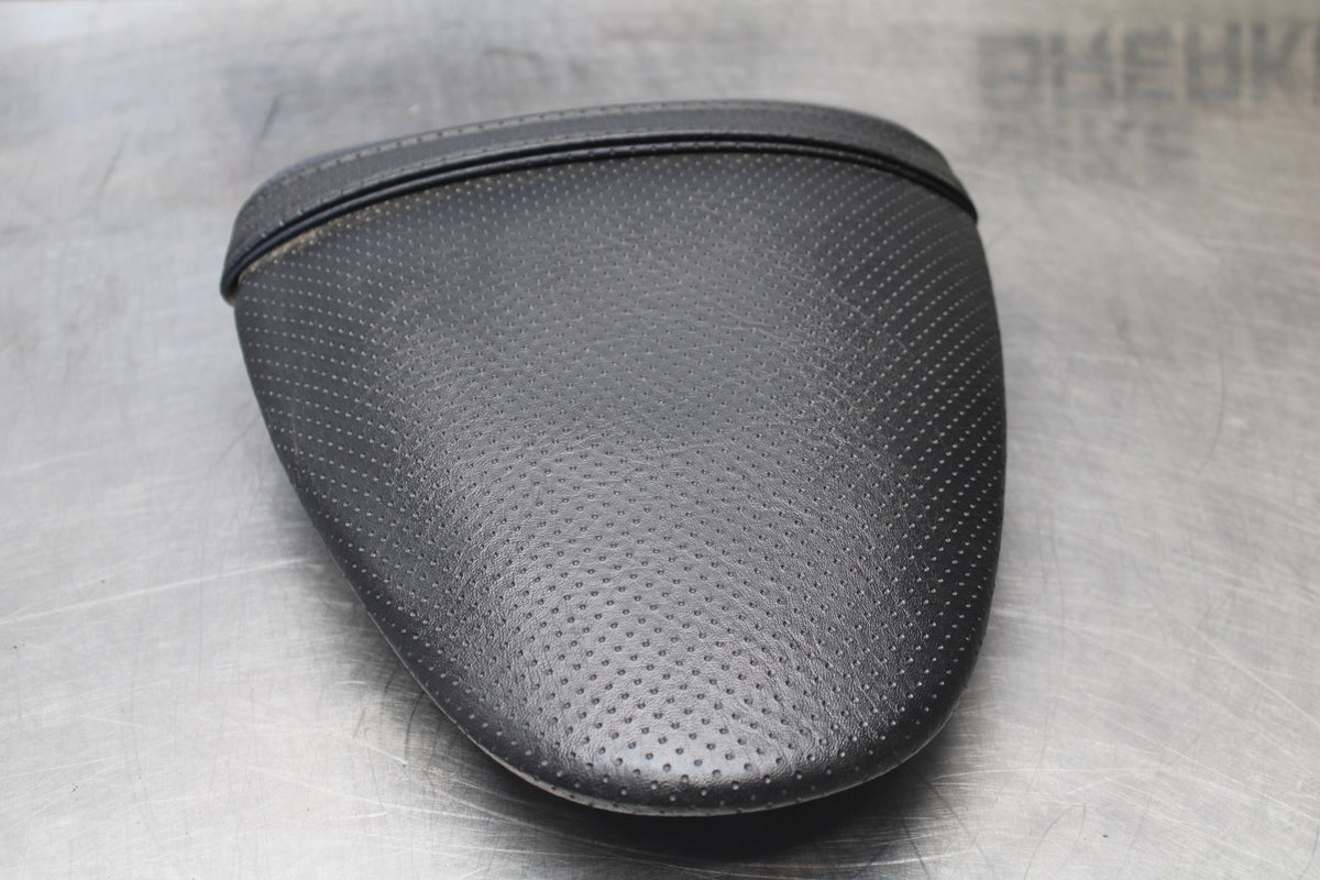 04 BUELL FIREBOLT XB12R REAR BACK PASSENGER TANDEM SEAT PAD SADDLE PILLION BB903