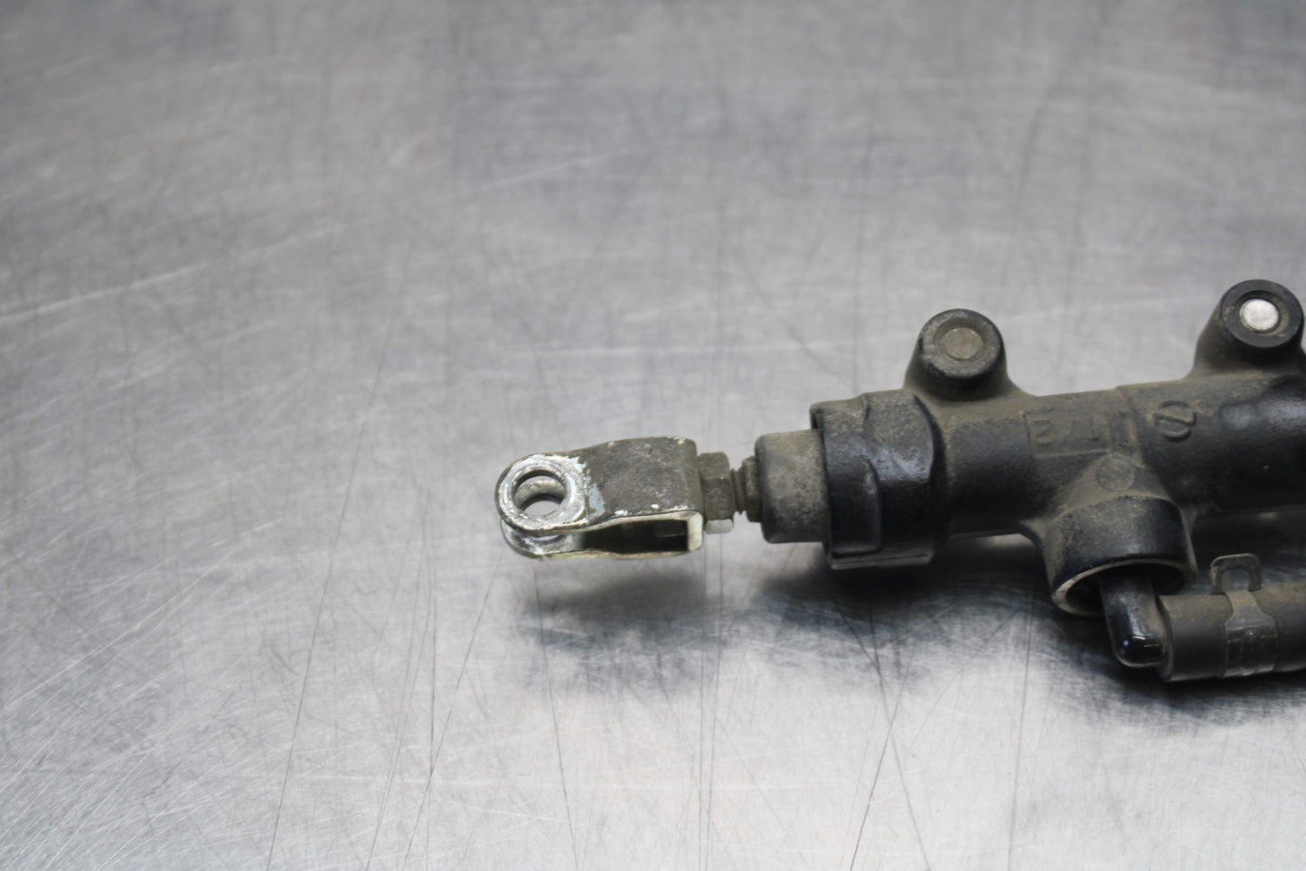 08 KAWASAKI NINJA ZX10R REAR BACK BRAKE MASTER CYLINDER W RESERVOIR BB201