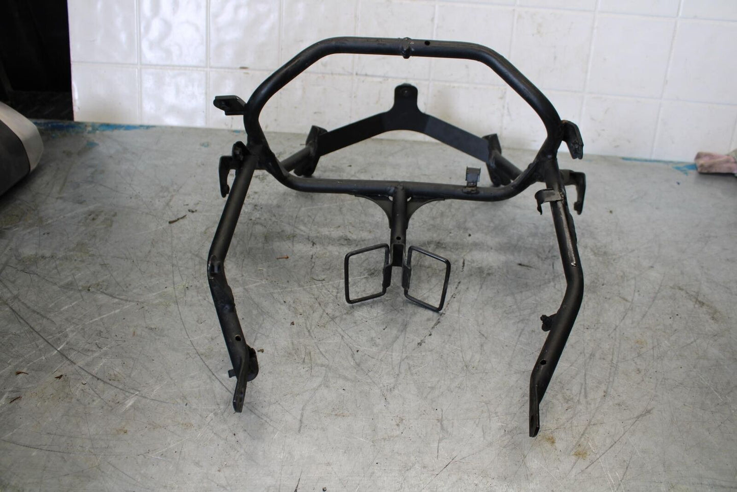 13-17 KAWASAKI NINJA 300 UPPER FAIRING MIRROR GAUGES STAY BRACKET BB429