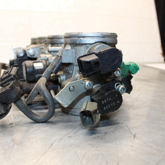 11-15 KAWASAKI ZX1000R MAIN FUEL INJECTORS / THROTTLE BODIES BB445