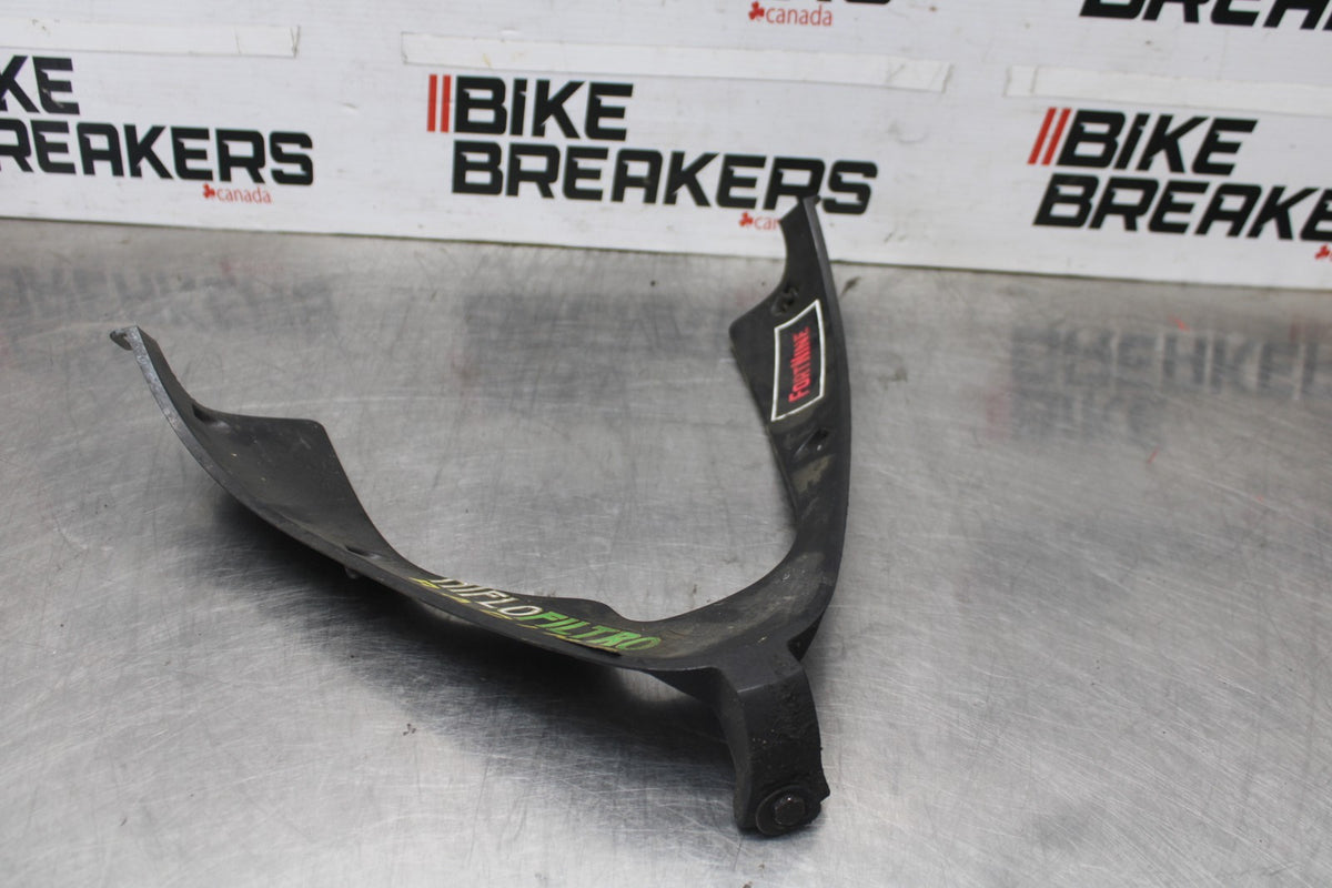 00-01 HONDA CBR929RR FRONT LOWER INNER EXHAUST V FAIRING COWL GUARD BB925