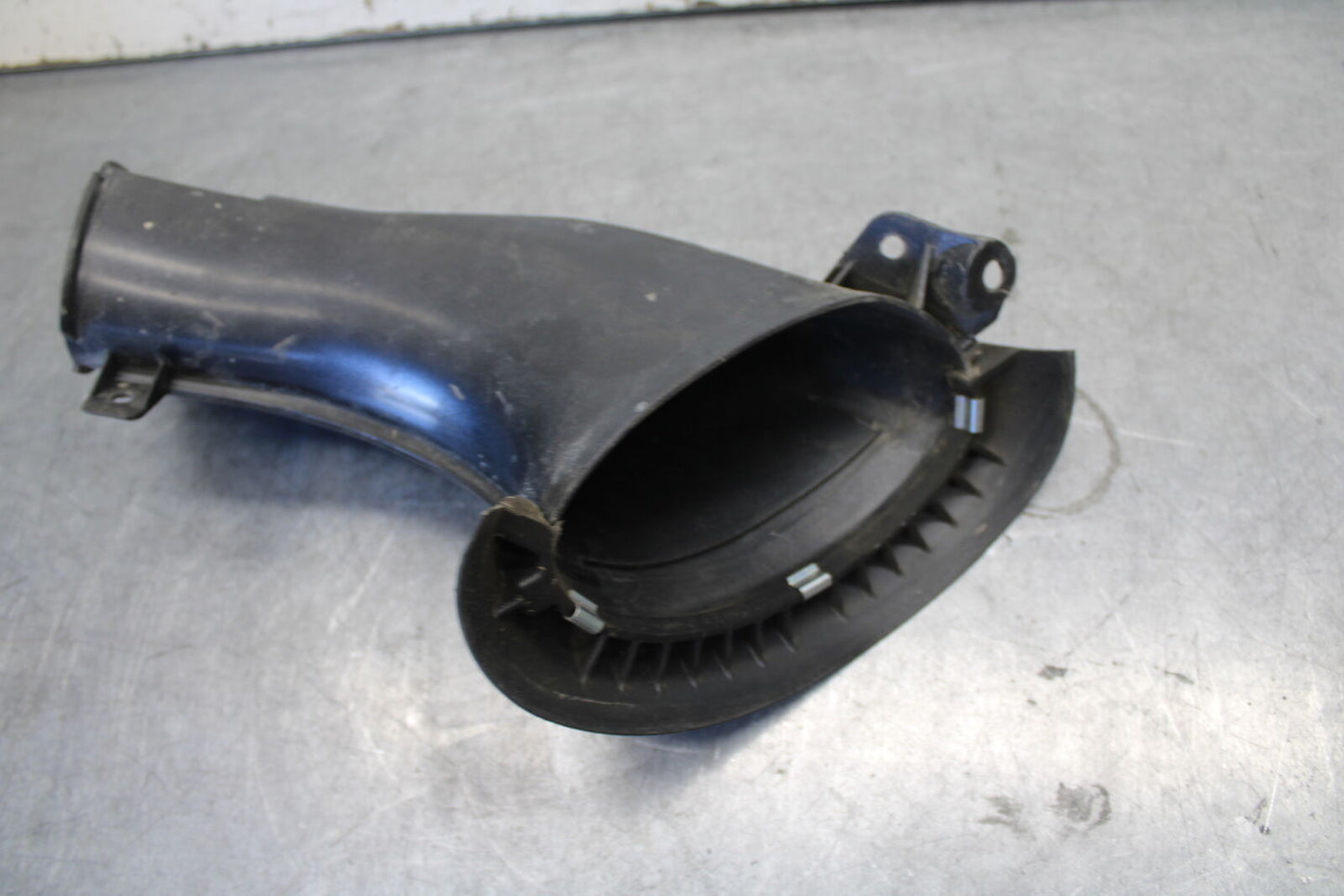 07-08 YAMAHA YZF R1 LEFT RAM AIR INTAKE DUCT TUBE BB675