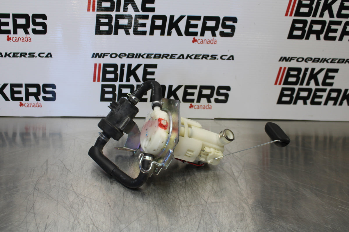 15-16 HONDA CB300F FUEL PUMP GAS PETROL SENDER UNIT BB150