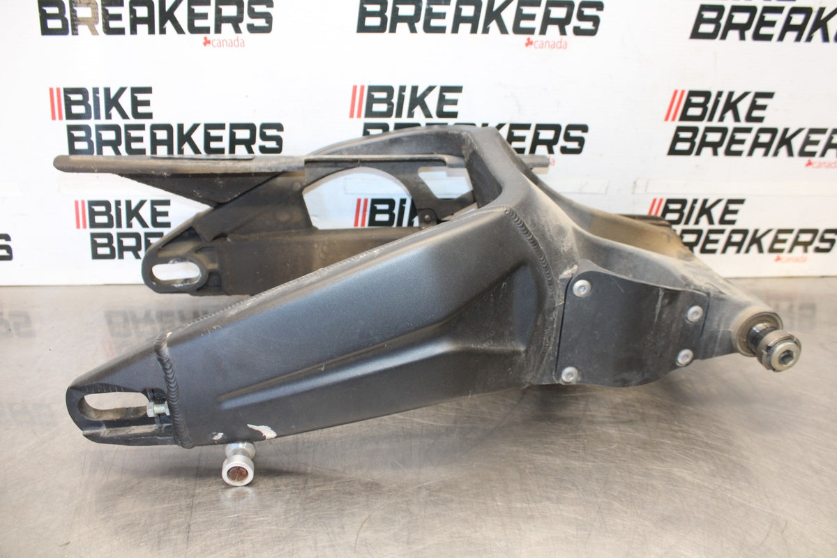 07-08 KAWASAKI NINJA ZX6R REAR SWINGARM BACK SUSPENSION SWING ARM BB937
