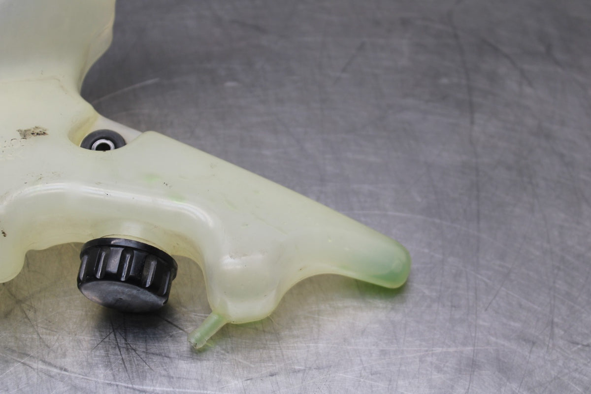 08 KAWASAKI NINJA ZX10R COOLANT WATER TANK RESERVOIR BOTTLE BB902