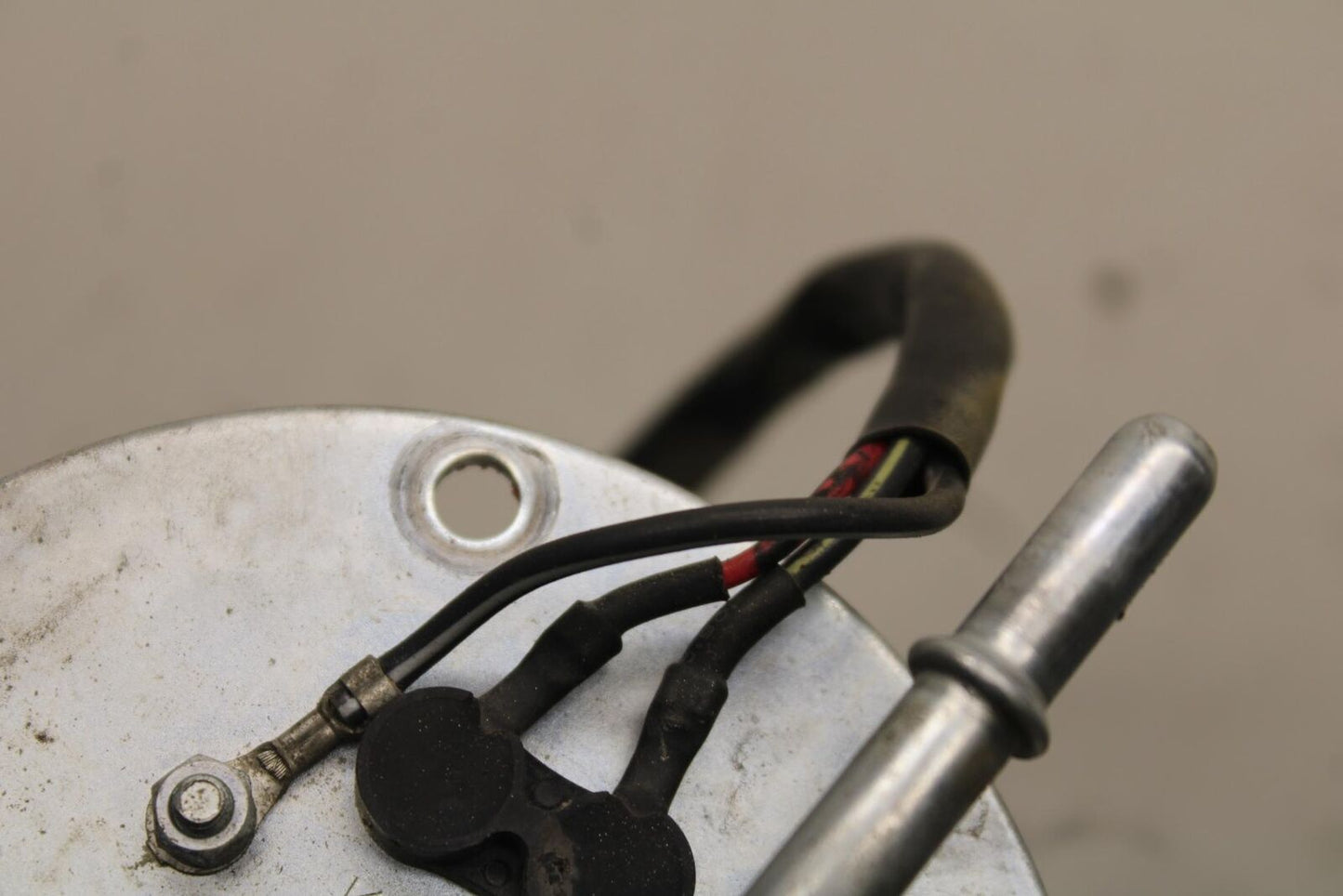 09-12 KAWASAKI NINJA ZX6R FUEL PUMP GAS PETROL SENDER UNIT 49040-0023 BB617