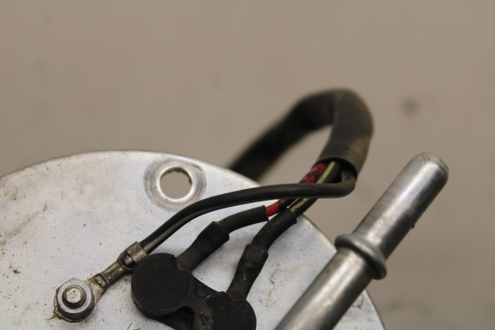 09-12 KAWASAKI NINJA ZX6R FUEL PUMP GAS PETROL SENDER UNIT 49040-0023 BB617