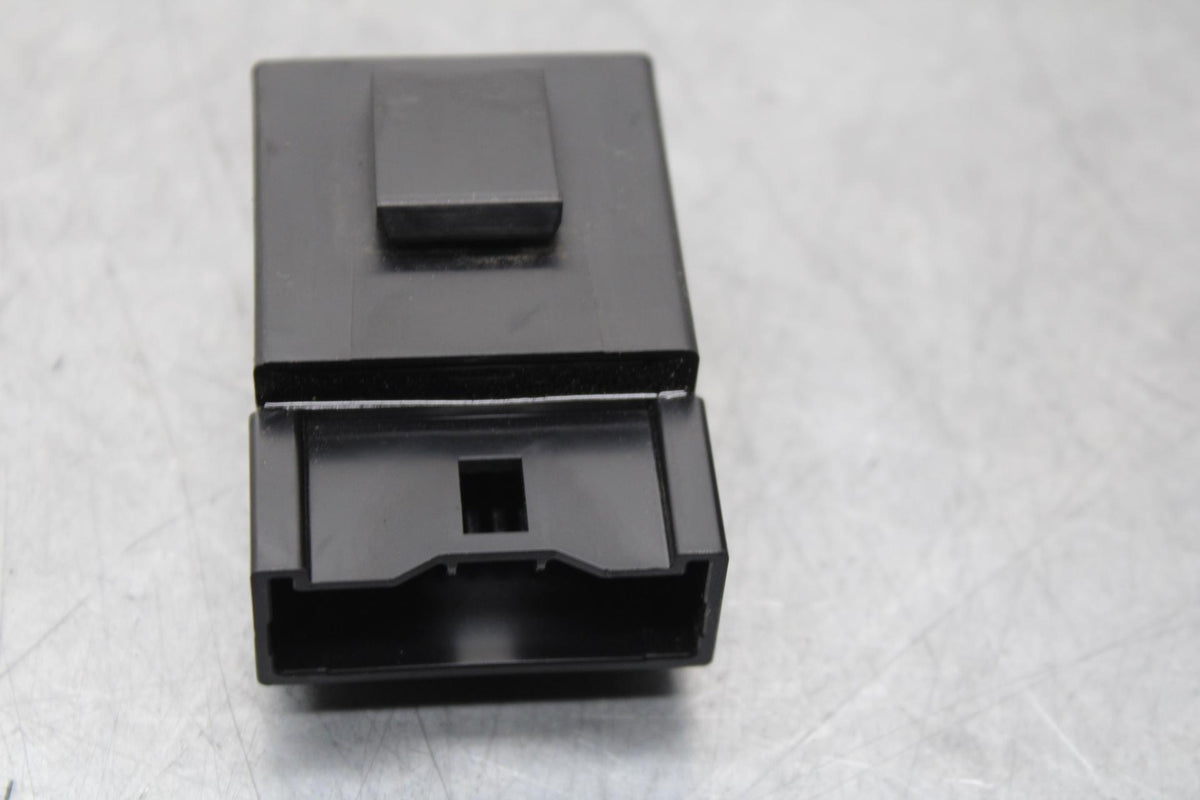 22-23 YAMAHA YZF R7 RELAY ASSEMBLY FUSE BOX BB583