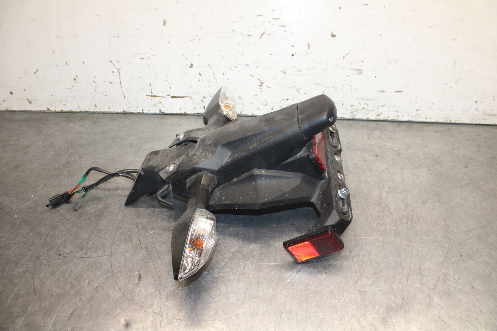 18-23 KAWASAKI NINJA 400 EX400 ABS REAR BACK FENDER MUD GUARD BB747