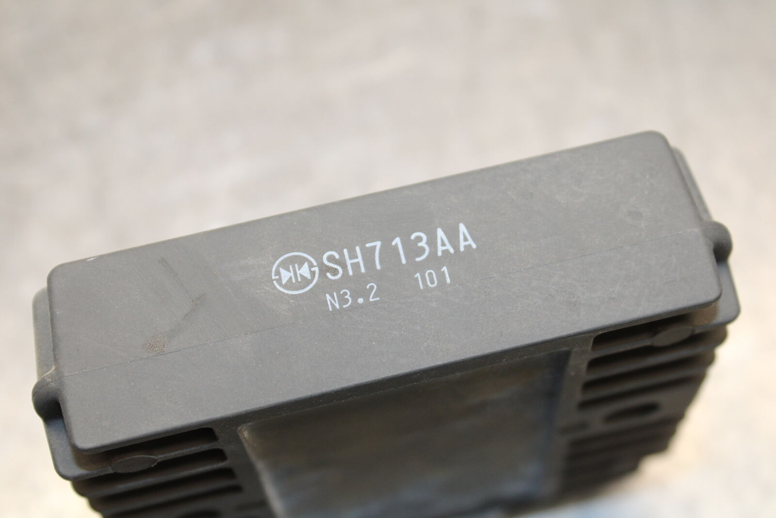 19-24 YAMAHA R3 RECTIFIER VOLTAGE REGULATOR BB736