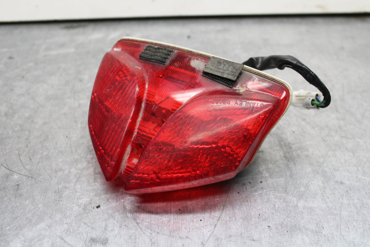 08-10 SUZUKI GSXR750 REAR TAIL TAILLIGHT BACK BRAKE LIGHT BB119