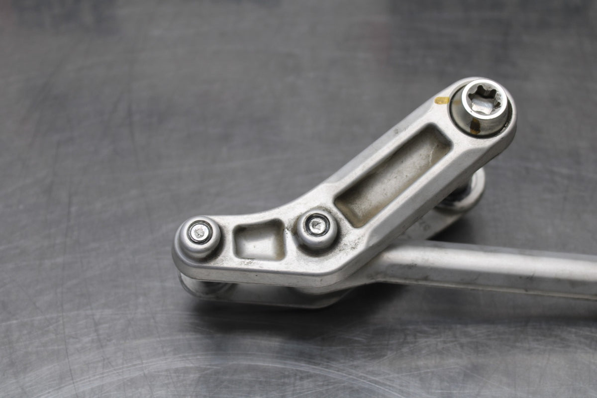 16 DUCATI 959 PANIGALE REAR DOGBONE SHOCK LINKAGE LINK BB912