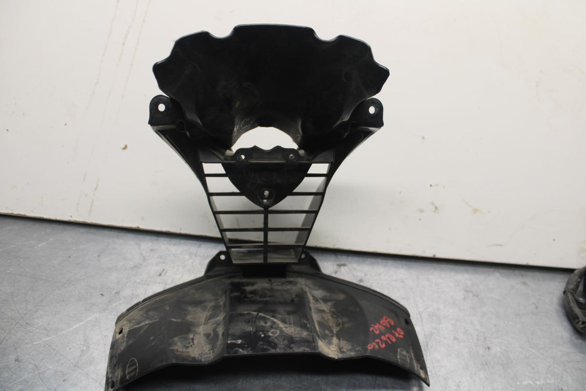 2007 Yamaha YZF R6 FRONT CENTER COWL FAIRING BB80