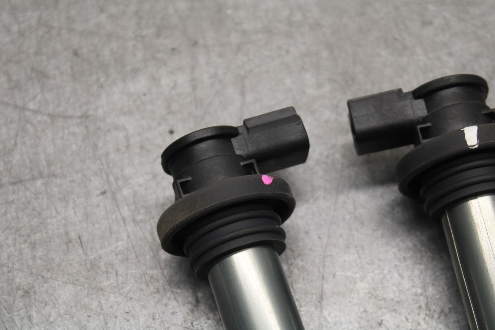 18-23 KAWASAKI NINJA 400 IGNITION COILS COIL SPARK PLUG CAPS BB660