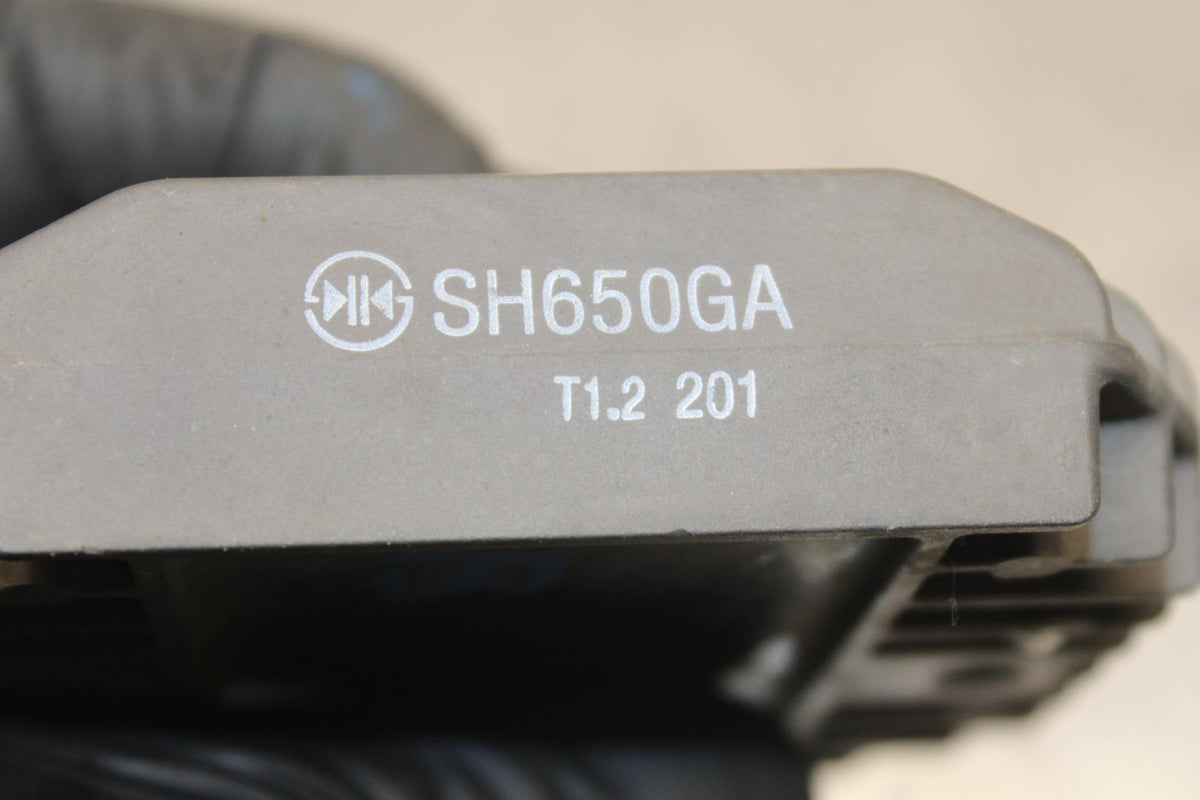 2009 Kawasaki Ninja 250R EX250J RECTIFIER VOLTAGE REGULATOR 21061-1003 BB87