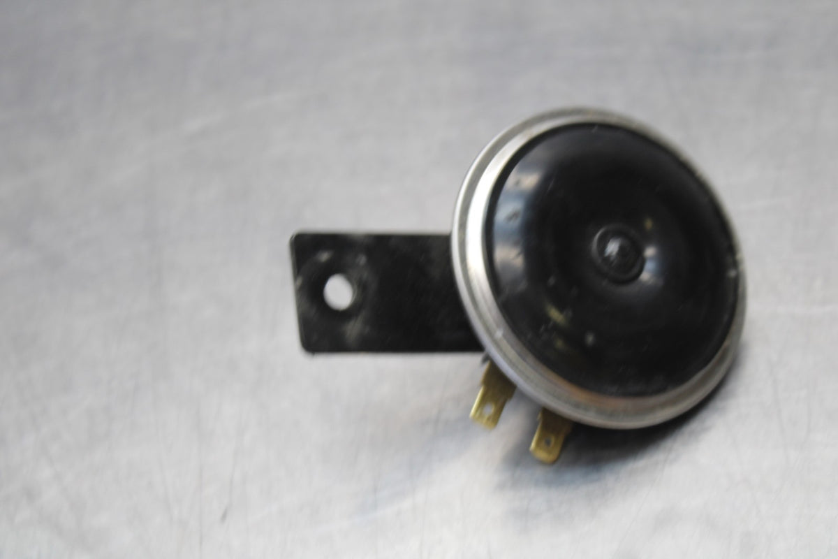 24-25 KAWASAKI NINJA ZX4R HORN SIGNAL BB174