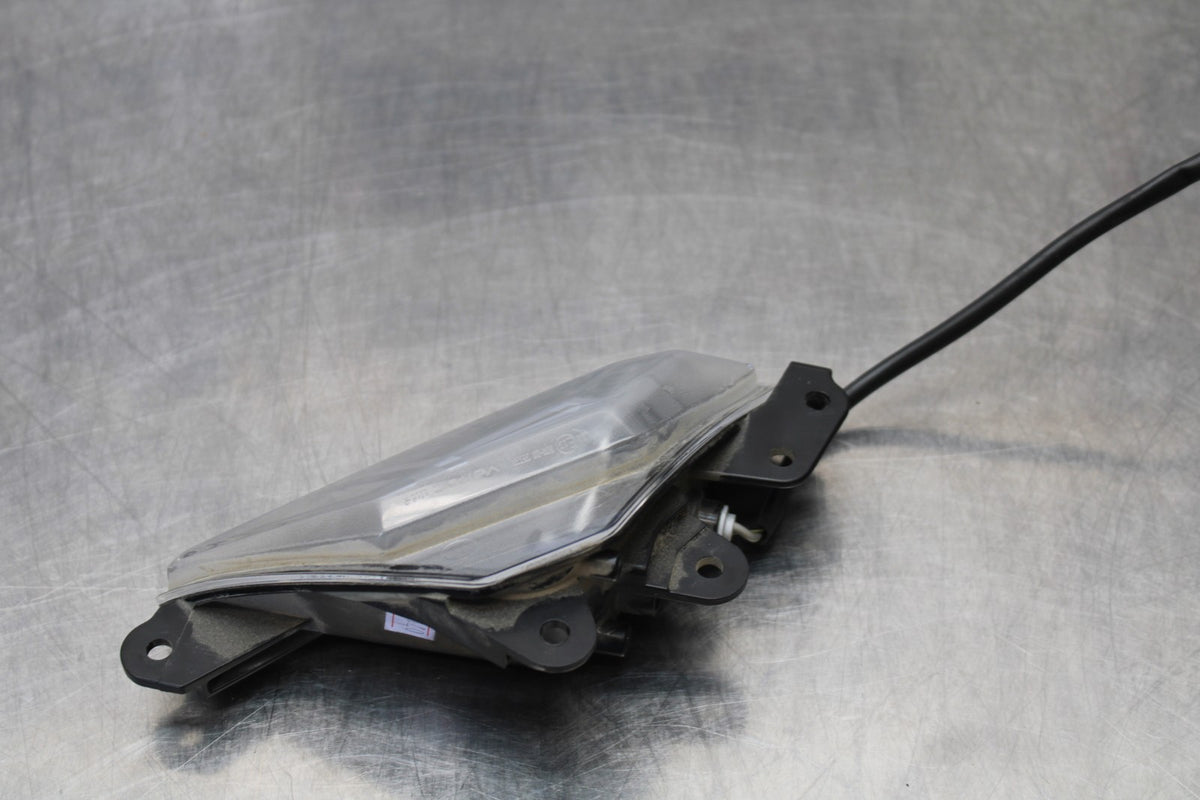 24-25 KAWASAKI NINJA ZX4R RIGHT FRONT TURN SIGNAL LIGHT INDICATOR BB174