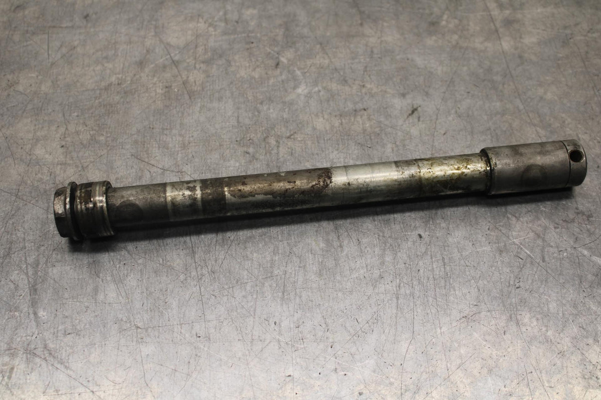 2001 Honda ST1100 FRONT WHEEL RIM AXLE PIVOT BOLT BB89