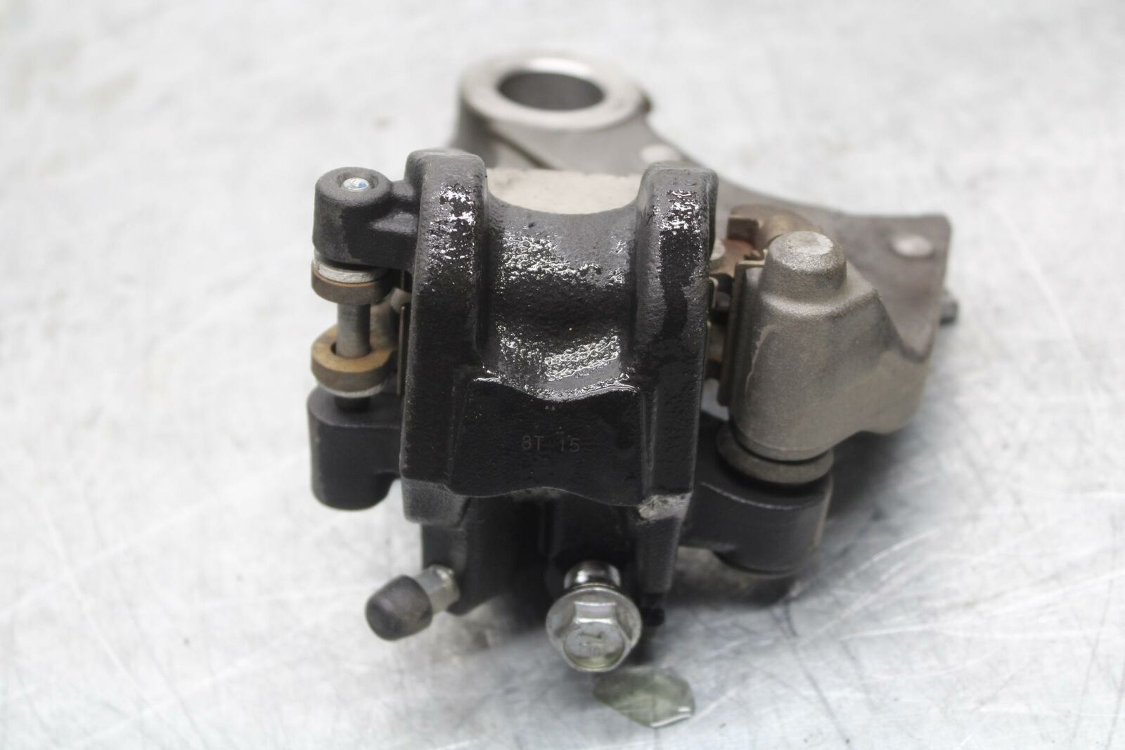 15-21 SUZUKI GSXR600 REAR BACK BRAKE CALIPER W MOUNT BRACKET BB418