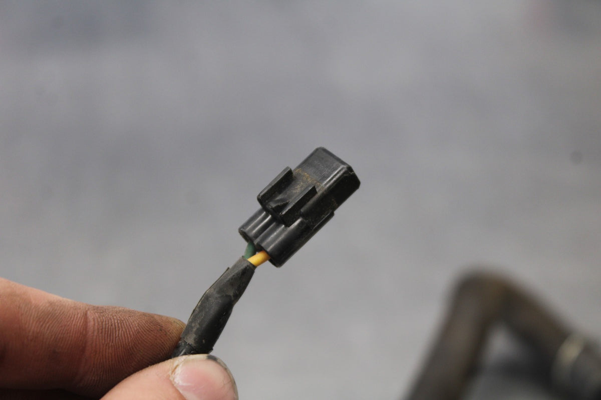 05-06 HONDA CBR600RR AIR VALVE SOLENOID TOP ENGINE SWITCH SENSOR BB893