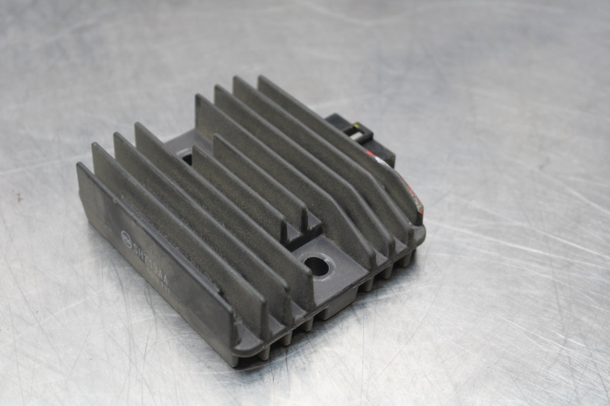 09-15 YAMAHA FZ6R RECTIFIER VOLTAGE REGULATOR BB161