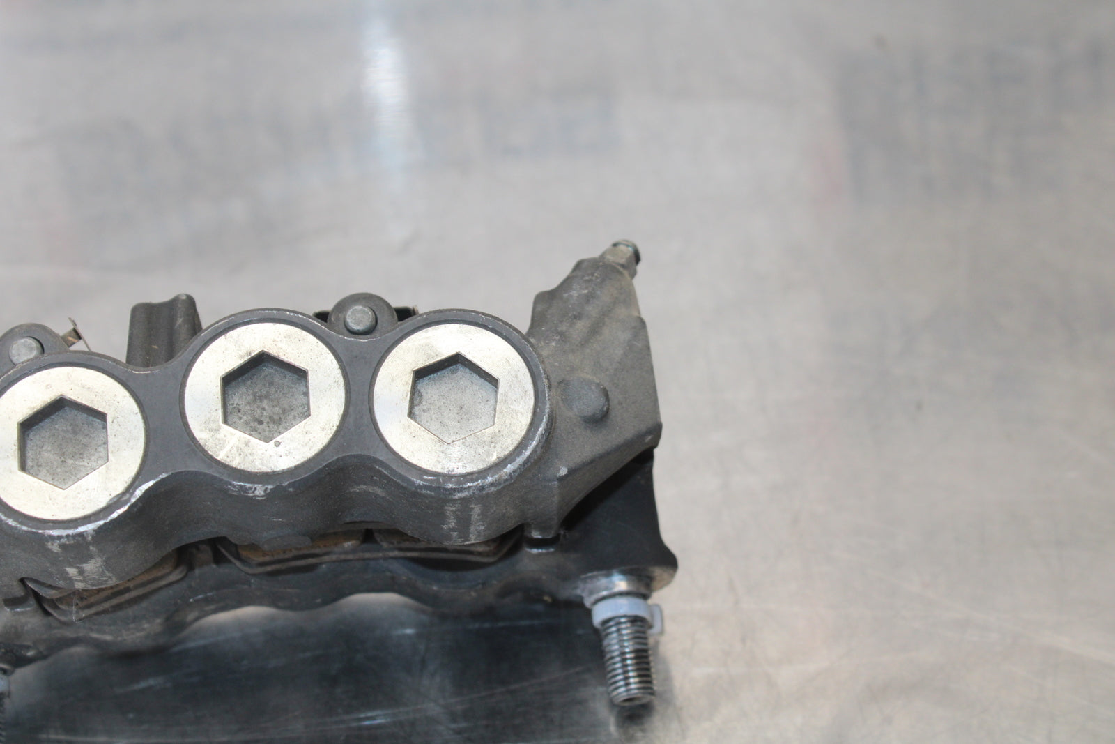 07-08 YAMAHA YZF R1 RIGHT LEFT FRONT BRAKE CALIPER SET PAIR CALIPERS BB160