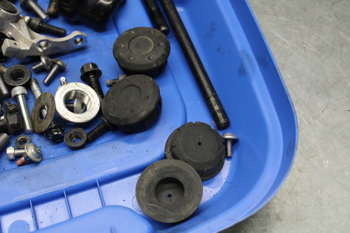 17-24 YAMAHA BOLT XVS950 MOUNTING BOLTS HARDWARE MOTOR SCREWS BB729