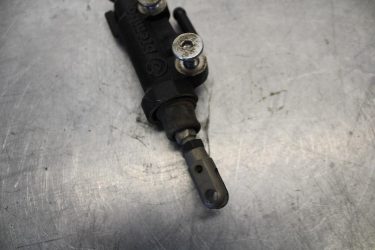 07-08 YAMAHA YZF R1 REAR BREMBO BRAKE MASTER CYLINDER 4C8-2583V-00-00 BB439