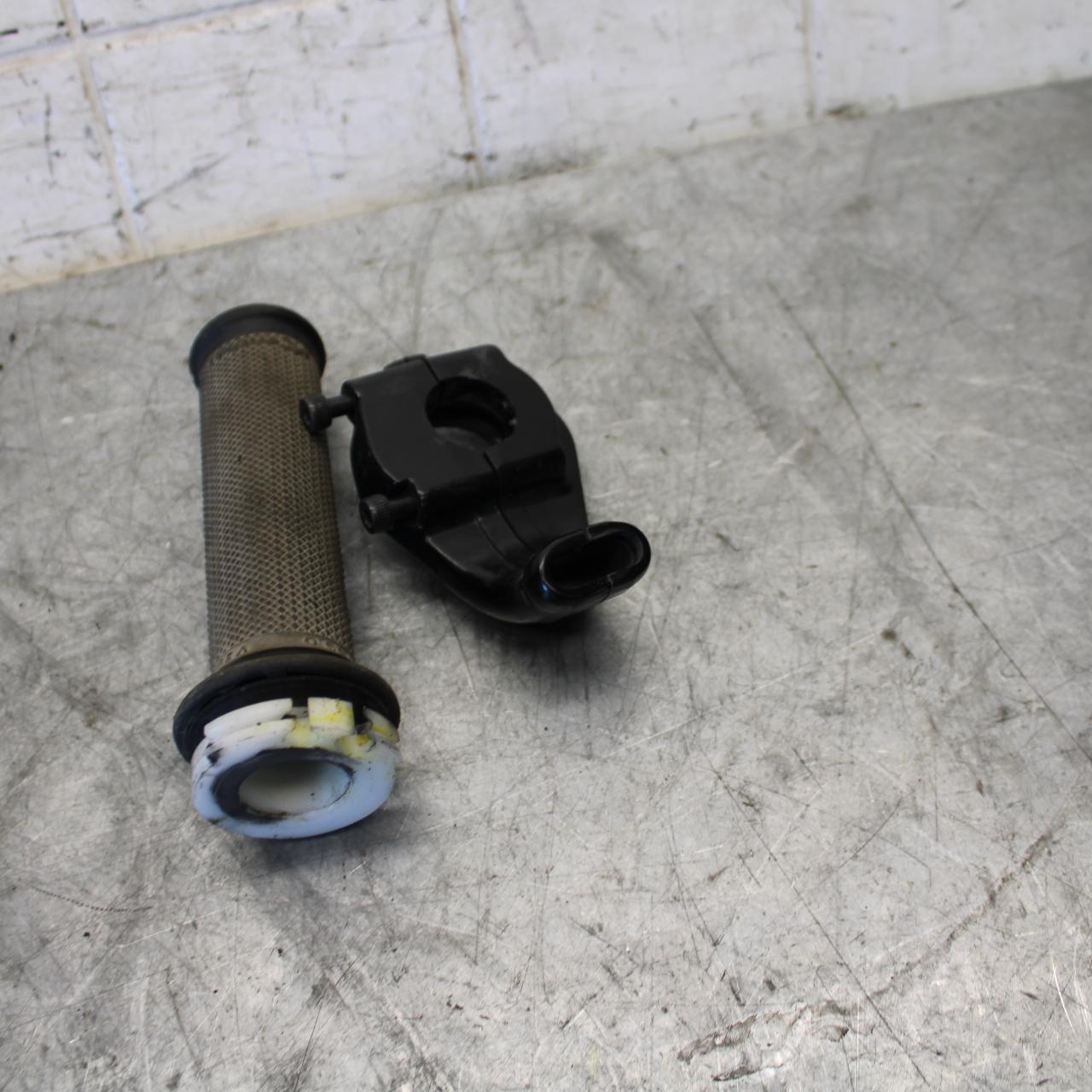 2009 Yamaha YZF R6 THROTTLE CABLE LINE HOUSING GUIDE 3XW-26282-01-00 BB532
