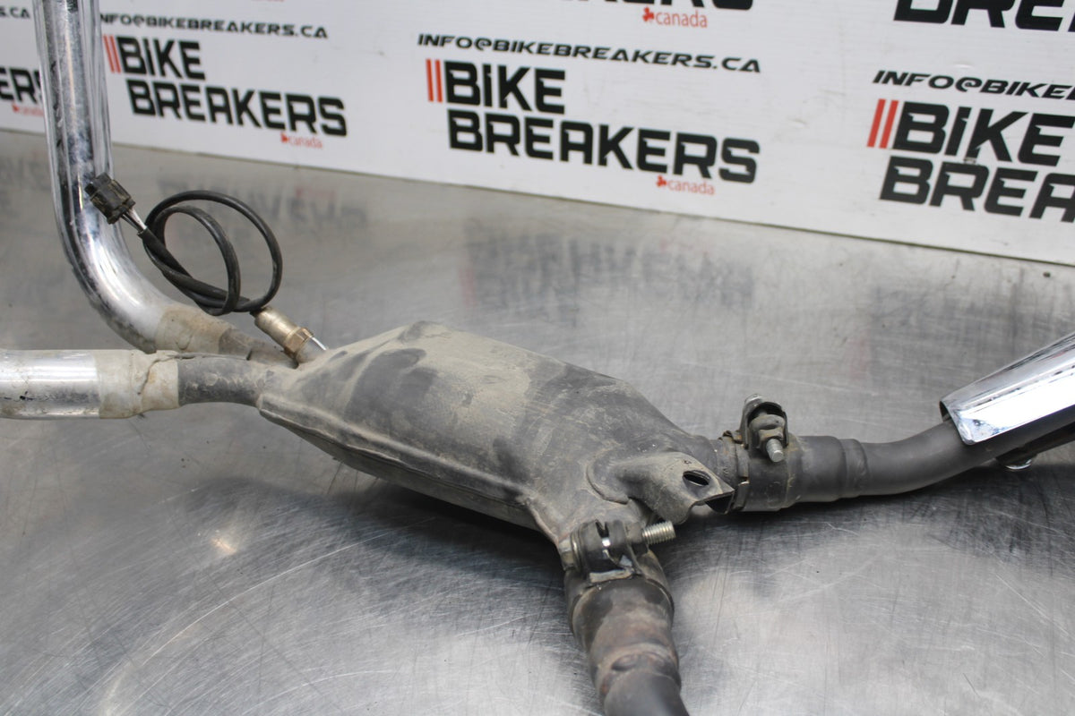 15 SUZUKI GW250F FULL EXHAUST SYSTEM HEADERS PIPE MUFFLER BB789