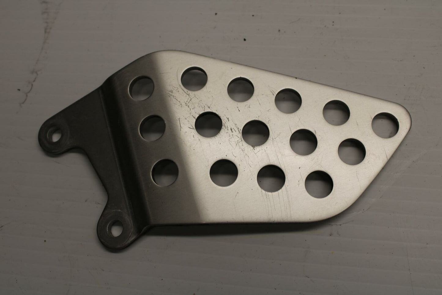 04-05 HONDA CBR1000RR LEFT RIGHT SET HEEL GUARDS COVER  BB242