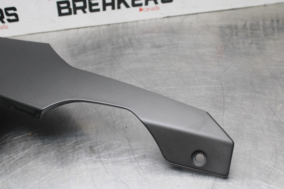 08 KAWASAKI NINJA ZX10R RIGHT LOWER BOTTOM BELLY SIDE FAIRING COWL  BB902