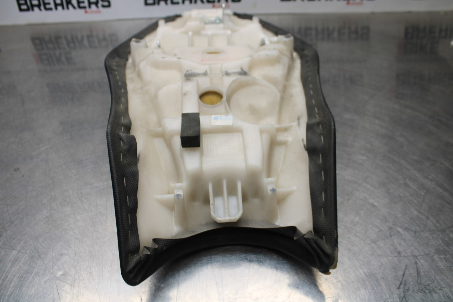 09-10 KAWASAKI ER-6N FRONT REAR SEAT SADDLE BB205