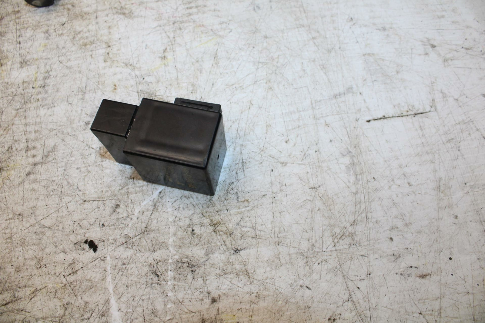 16-21 YAMAHA XSR900 FUEL PUMP GAS PETROL RELAY BB370