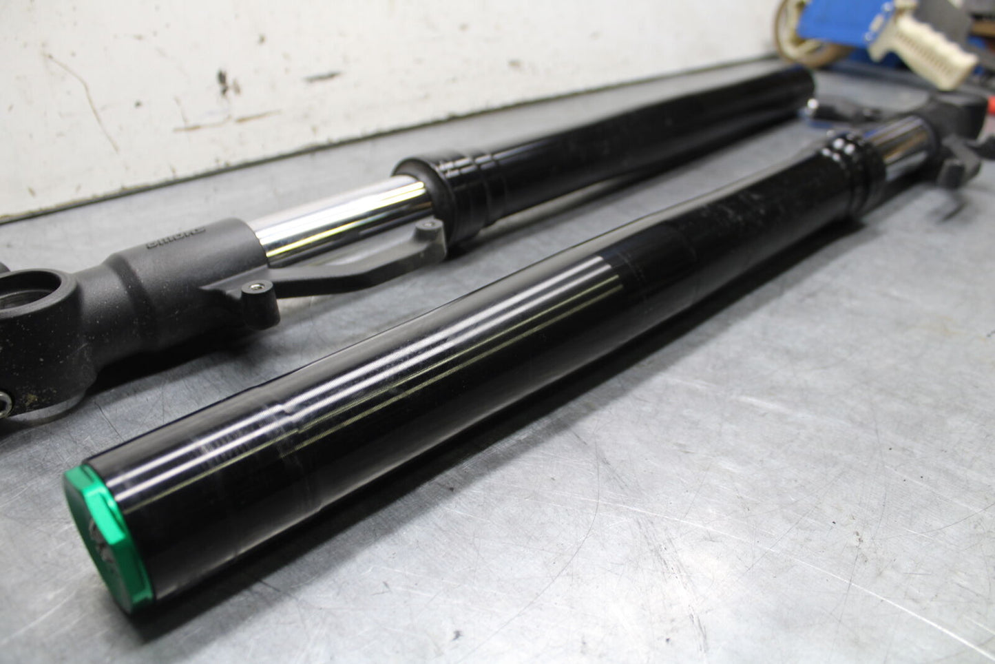 13-18 KAWASAKI NINJA ZX6R FRONT FORKS SET PAIR 44071-0834-56K BB666