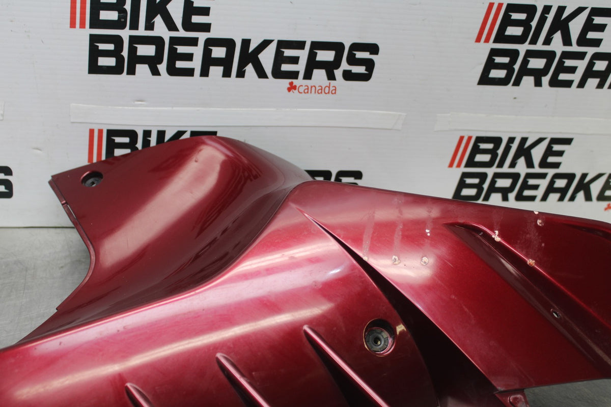 09 KAWASAKI CONCOURS 14 ZG1400B RIGHT SIDE FAIRING COWL PLASTIC BB875