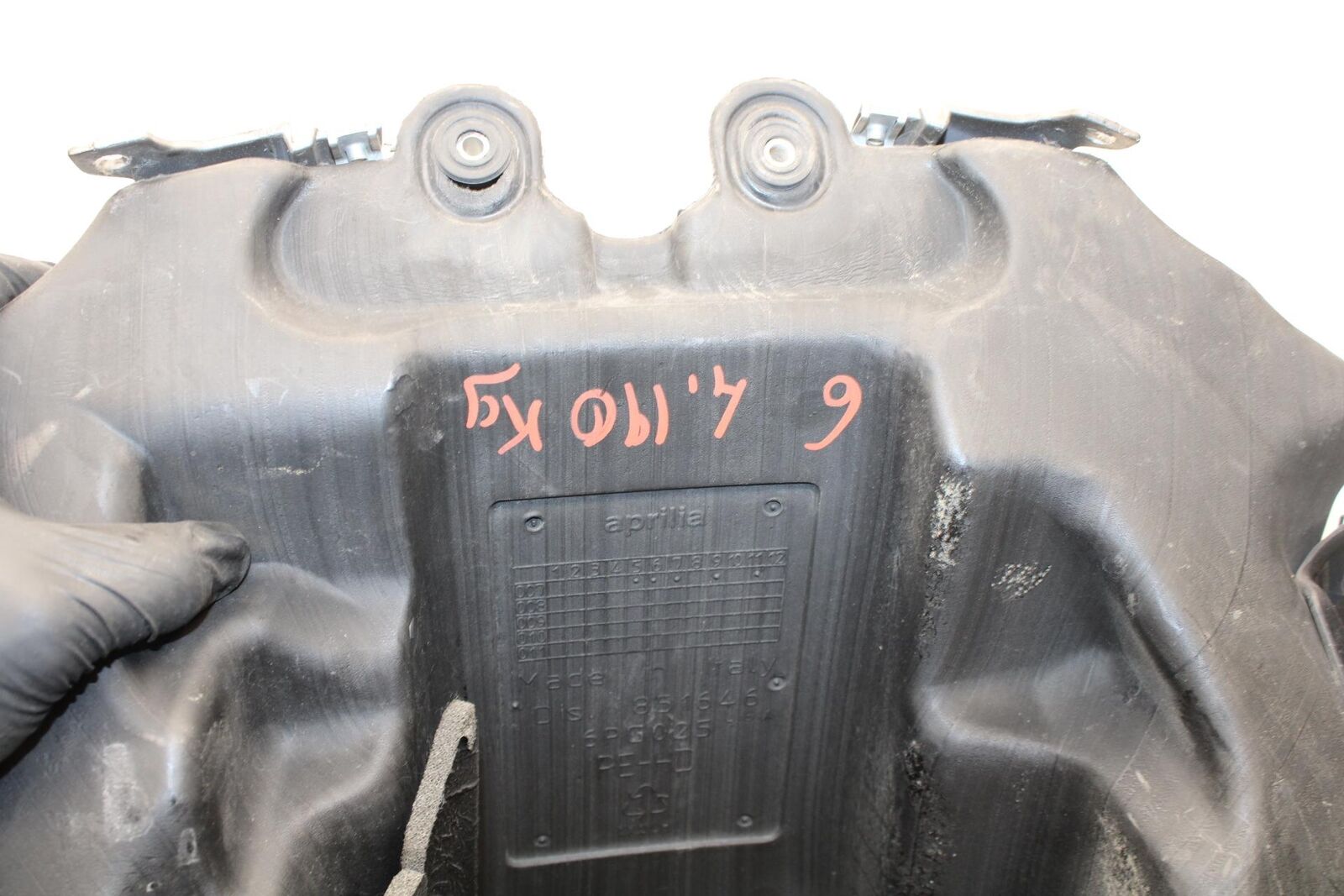 2008 Aprilia Shiver 750 SL750 GAS TANK FUEL CELL PETROL RESERVOIR BB551