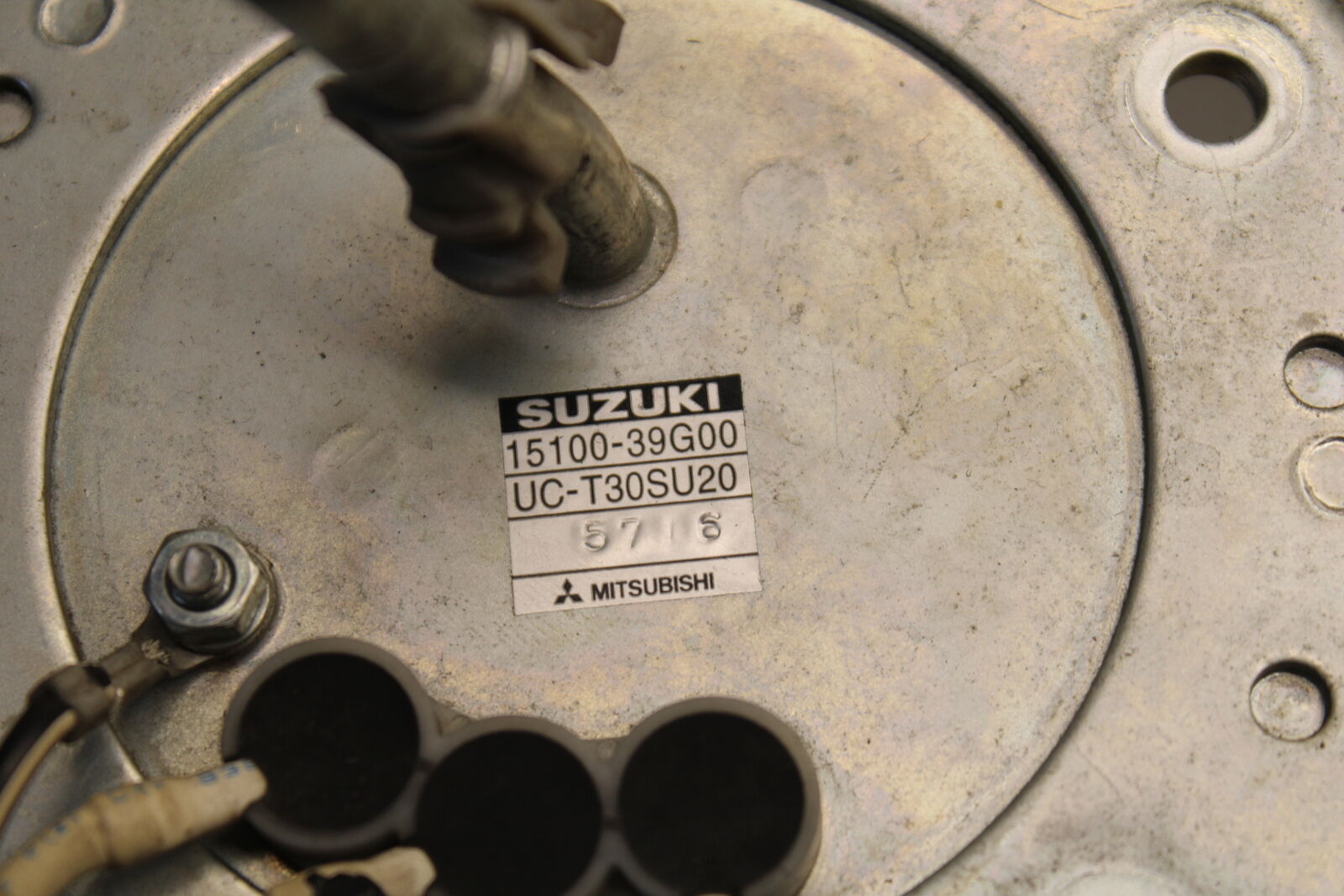 05-06 SUZUKI BOULEVARD M50 FUEL PUMP 15100-10F10 15100-39G00 15100-41F10 BB671