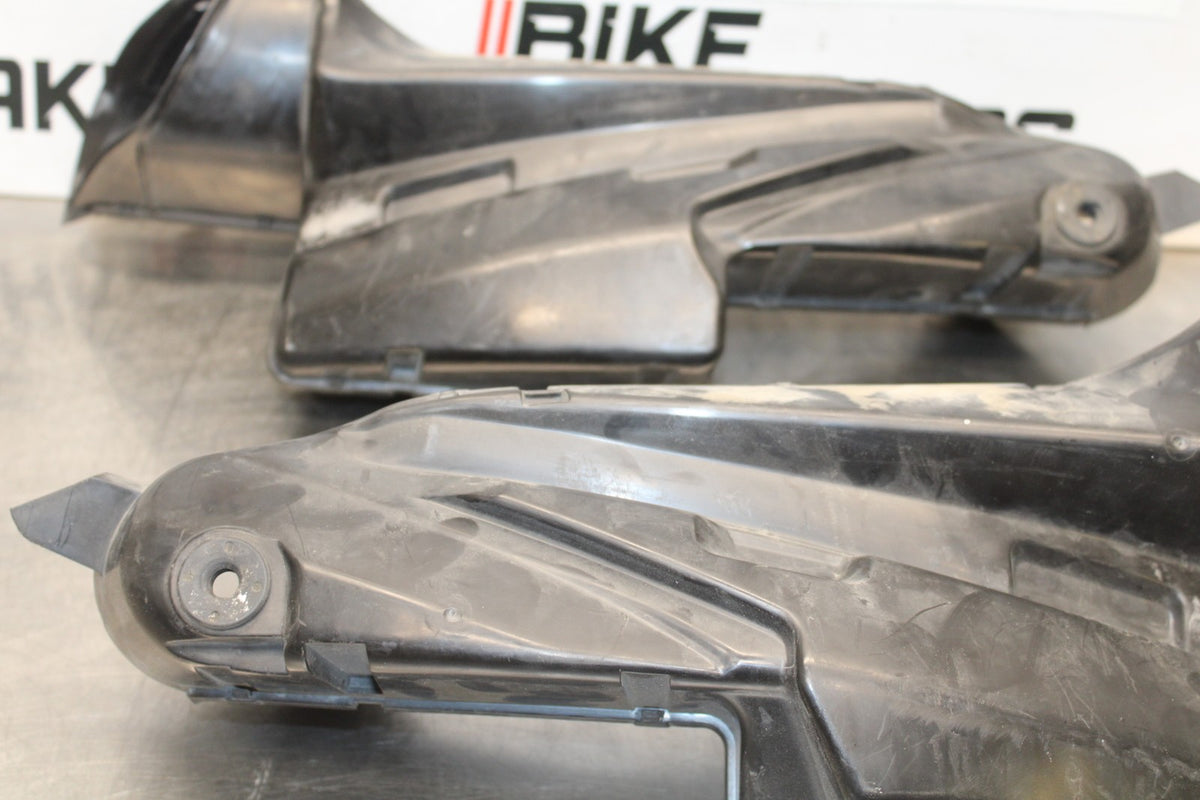 06-07 SUZUKI GSXR 600 RIGHT LEFT AIR INTAKE DUCTS BB880