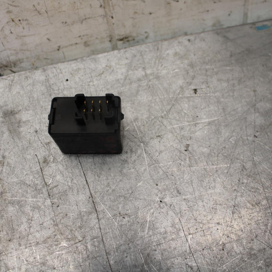 2001 Suzuki GSXR1000 TURN SIGNAL BLINKER RELAY FLASHER SWITCH 38610-03F00 BB52