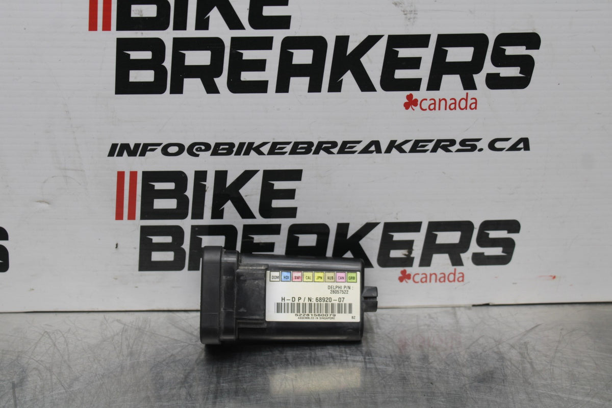 09 HARLEY-DAVIDSON SPORTSTER 1200 CUSTOM XL1200C TURN SIGNAL RELAY MODULE BB776