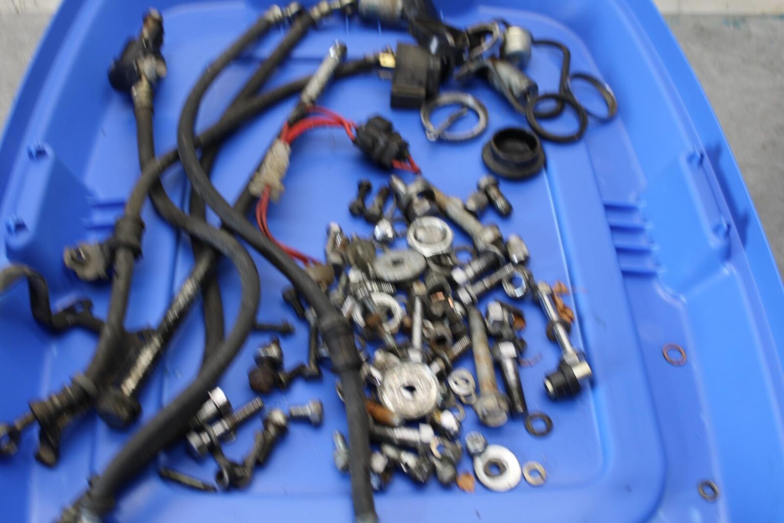 1977 Yamaha XS750 ENGINE MOUNTING BOLTS HARDWARE MOTOR SCREWS BB554