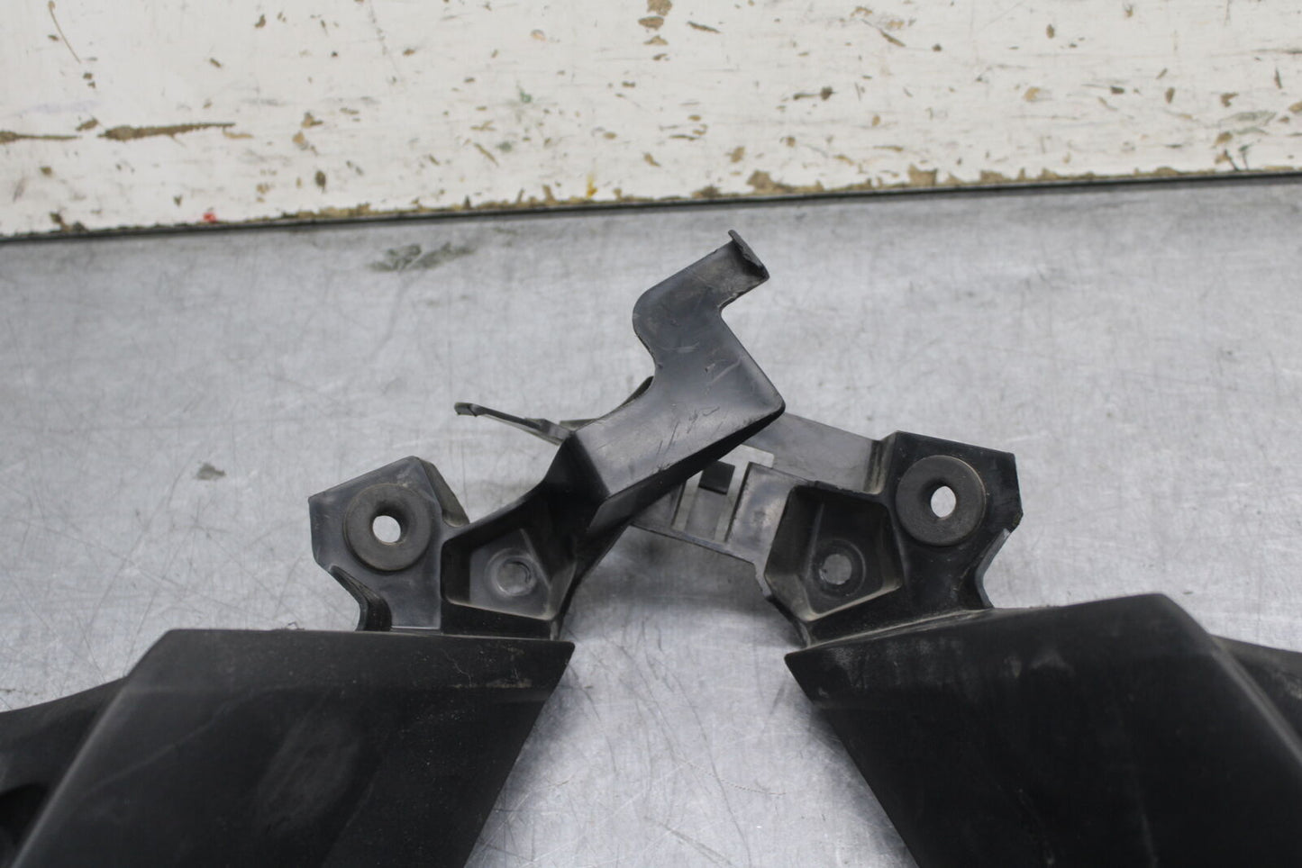 08-09 YAMAHA YZF R6S RIGHT LEFT FRAME MID SIDE COVERS COWLS PANELS TRIM BB114