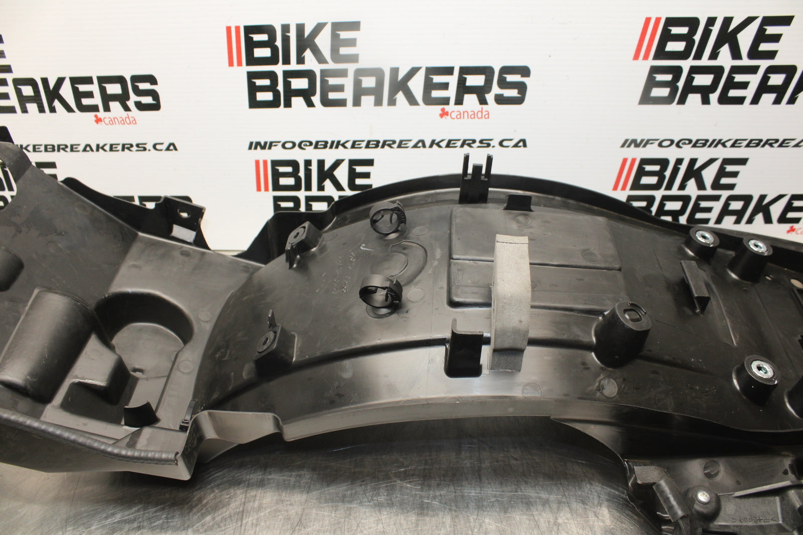 23-24 KAWASAKI NINJA ZX14R NEW!! REAR TAIL UNDERTAIL FAIRING COWL FENDER BB169