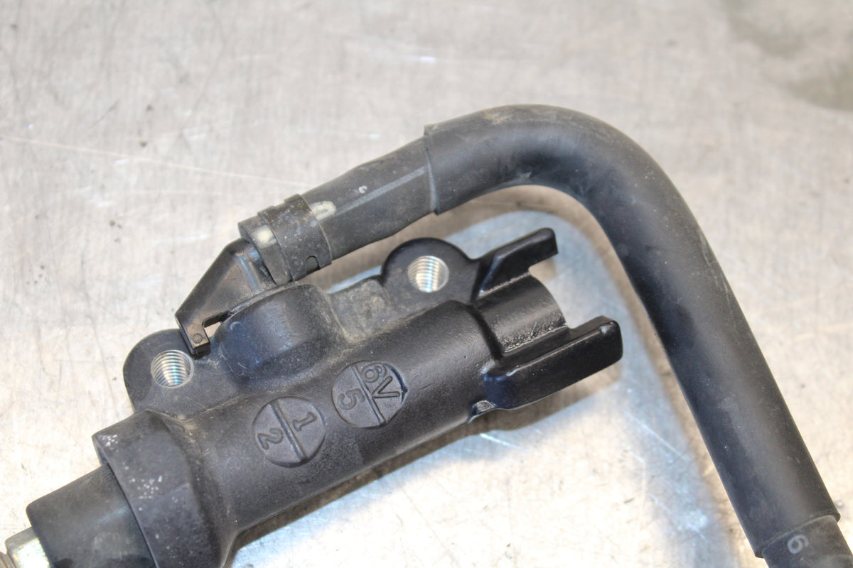 07-09 YAMAHA FZ6 REAR BACK BRAKE MASTER CYLINDER W RESERVOIR BB713