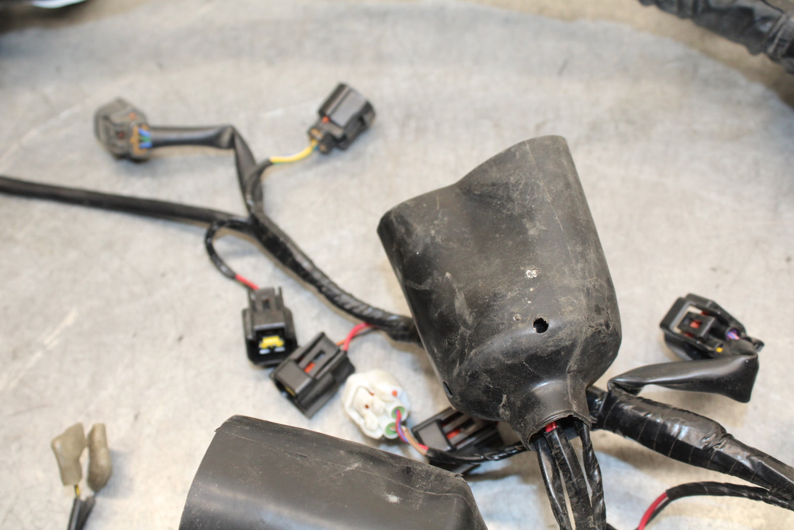 13-18 KAWASAKI NINJA ZX6R MAIN ENGINE WIRING HARNESS WIRE LOOM 26031-1548 BB666