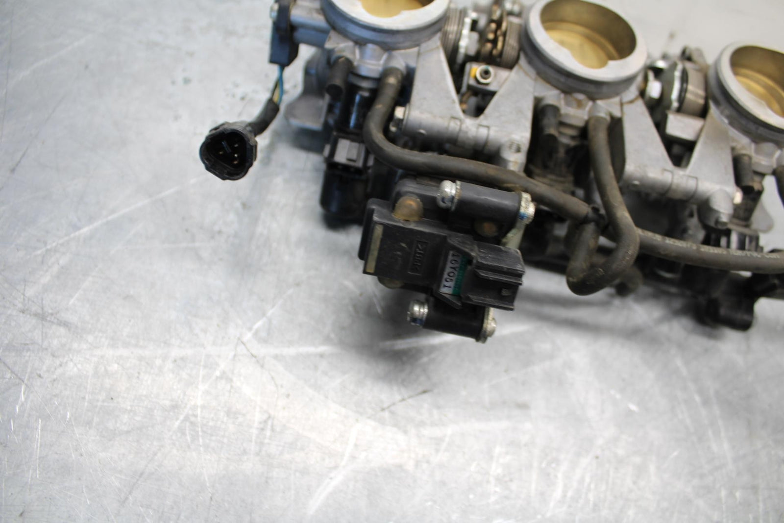 2006 Triumph Daytona 675 Triple MAIN FUEL INJECTORS / THROTTLE BODIES BB434