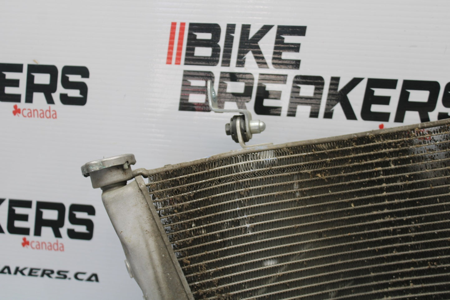 11-22 SUZUKI GSXR 600  ENGINE RADIATOR MOTOR COOLER COOLING RADIATER BB193